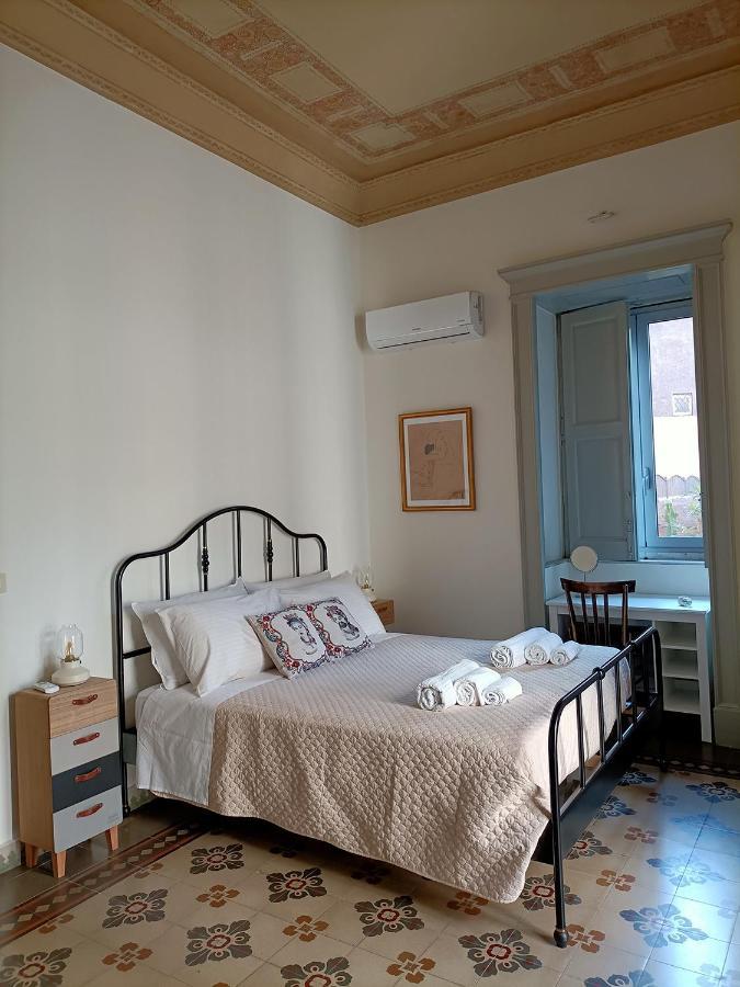 Stesicoro Art Home, In Centro Storico A Katanya Dış mekan fotoğraf